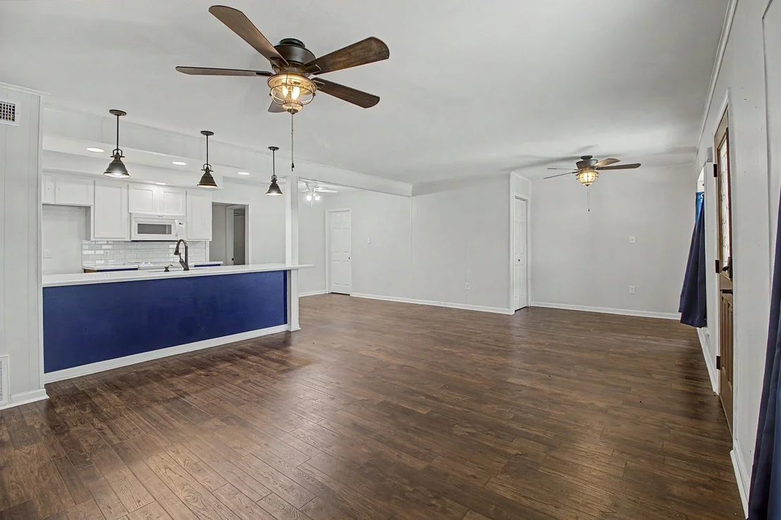 Photo of 17 Lakeview Drive