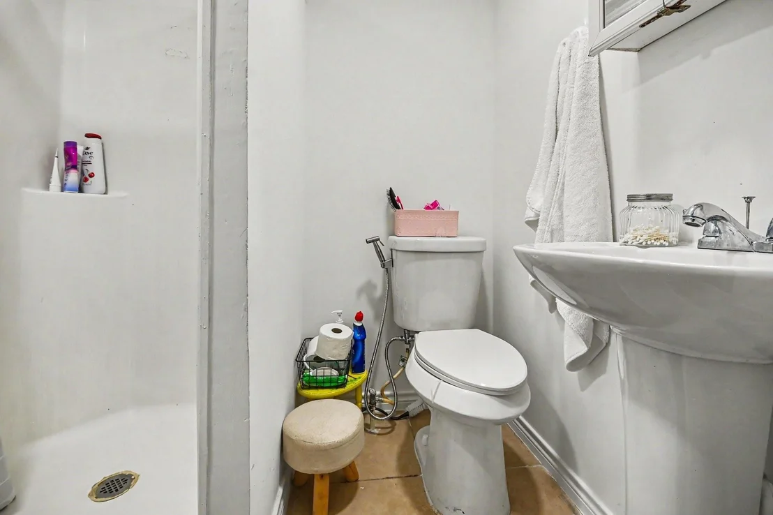 Photo of 536 Montgomery Street