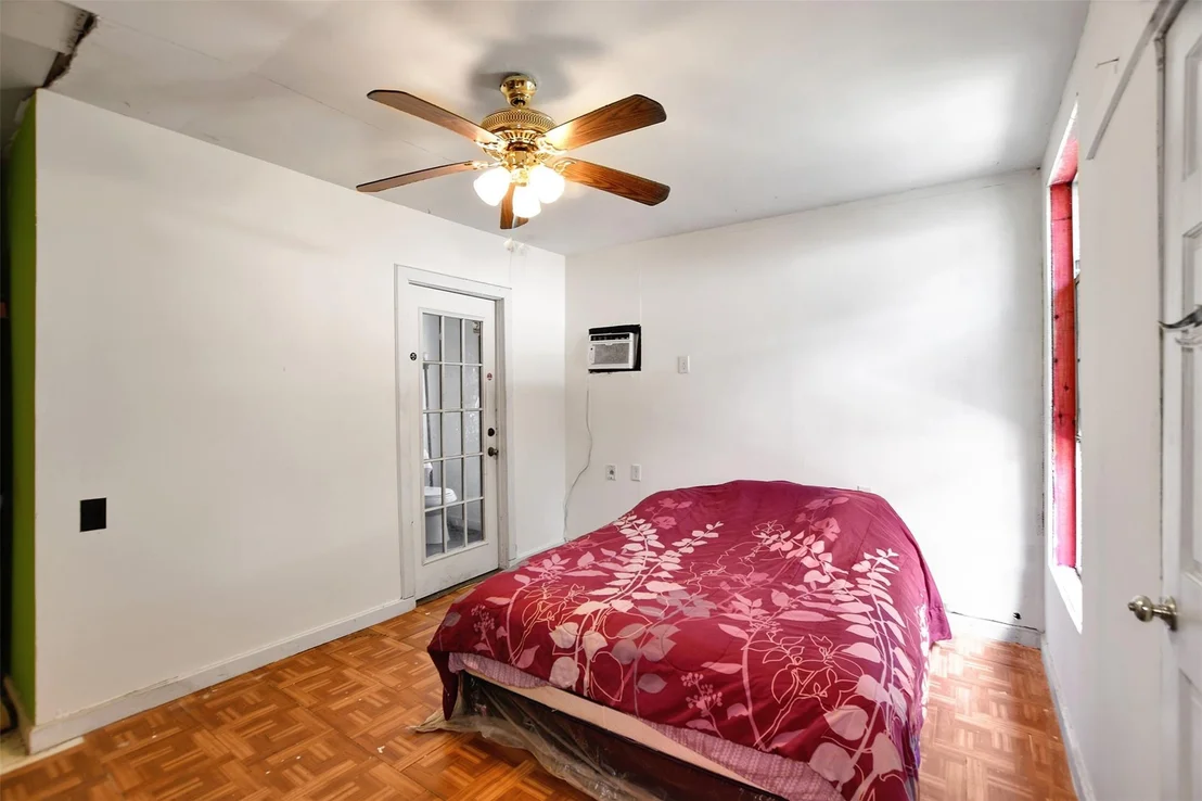 Photo of 4422 Shelton Road