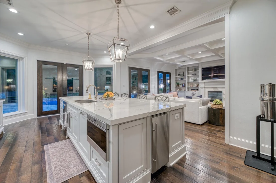 Photo of 923 Chinquapin Place