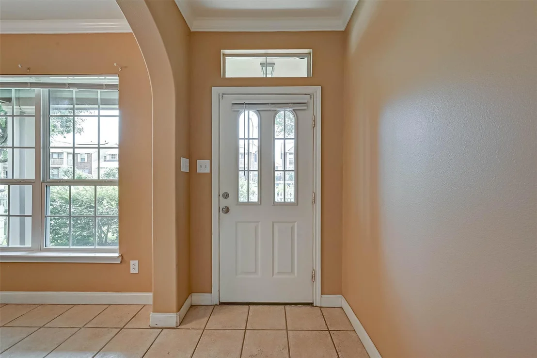 Photo of 7130 Pavilion Drive