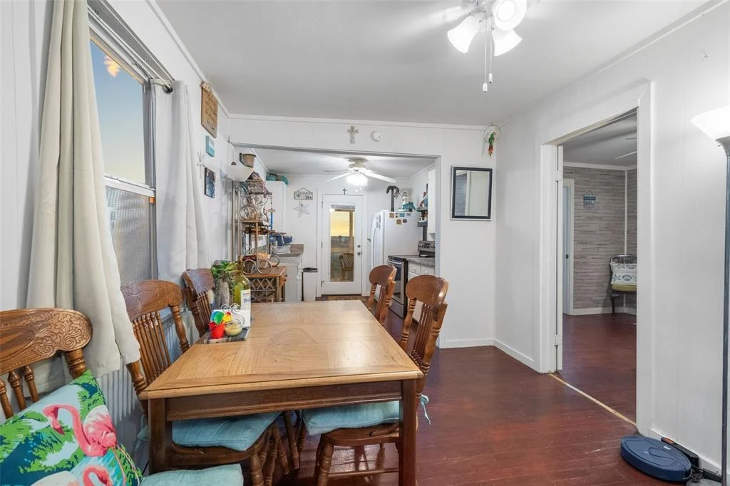 Photo of 385 Beachfront Drive