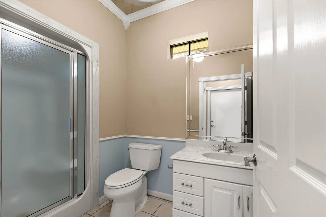 Photo of 2 Oak Crest Circle