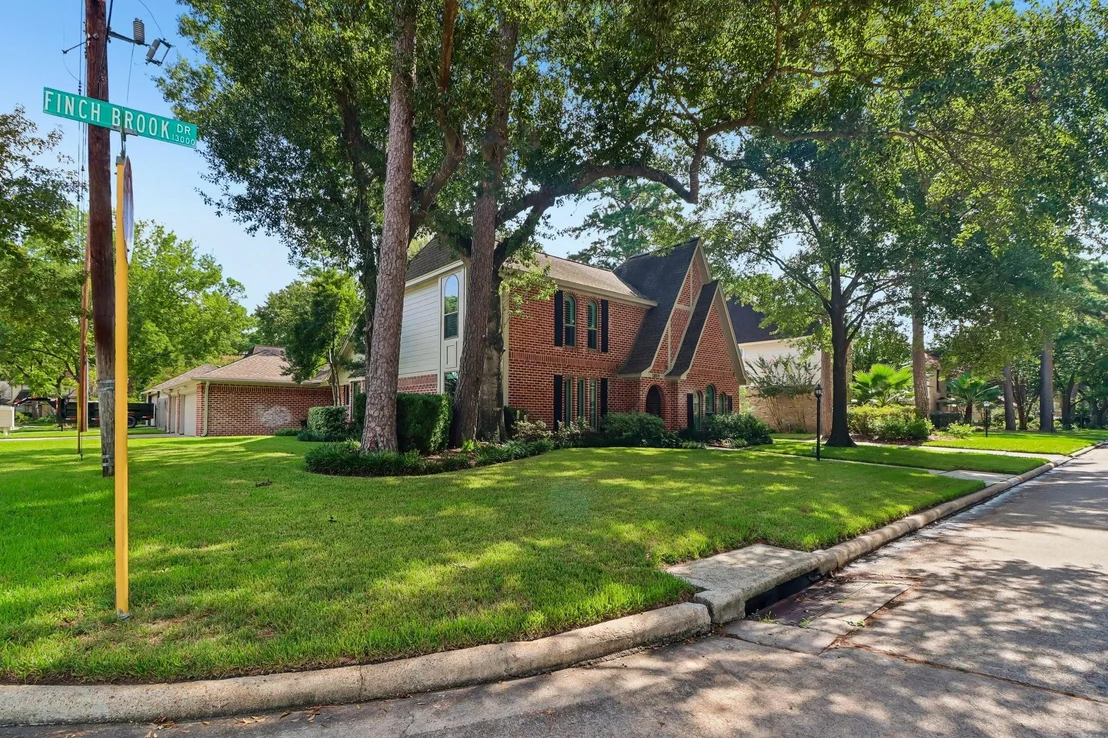 Photo of 13014 Finch Brook Drive