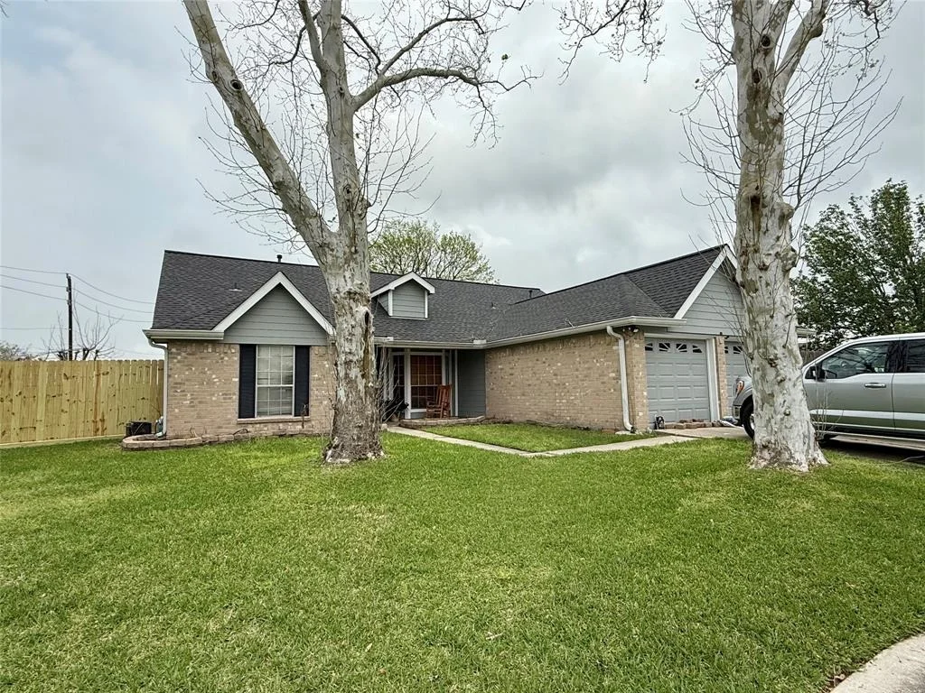 Photo of 1905 Westside Drive