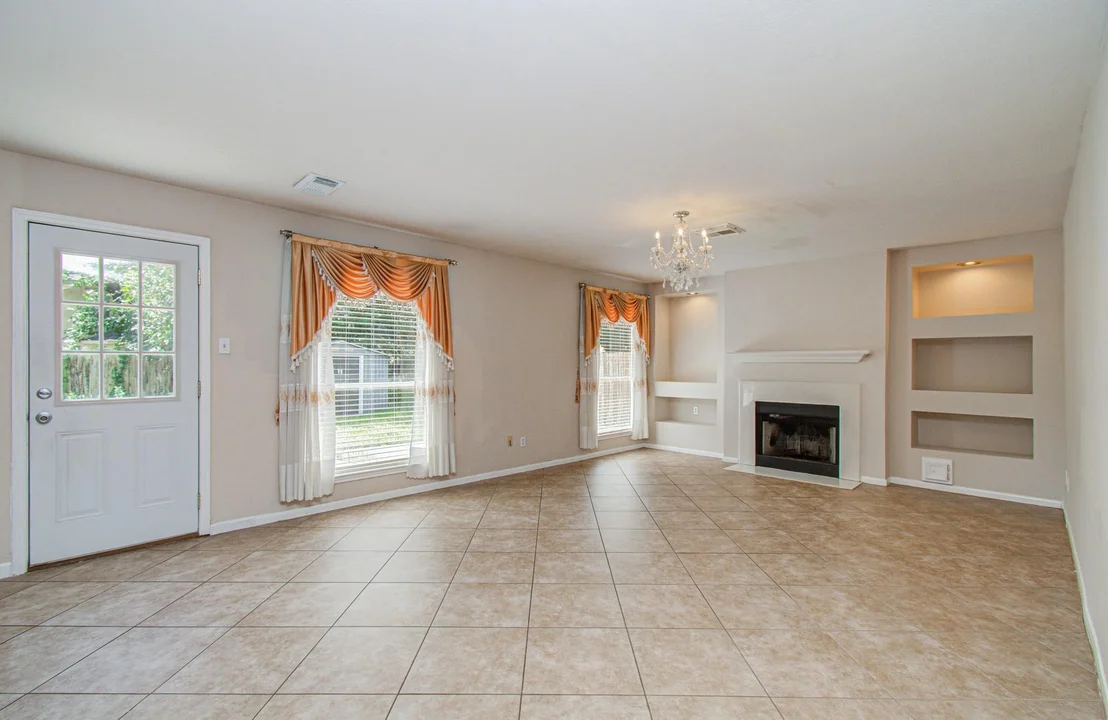 Photo of 5415 Oak Falls Drive