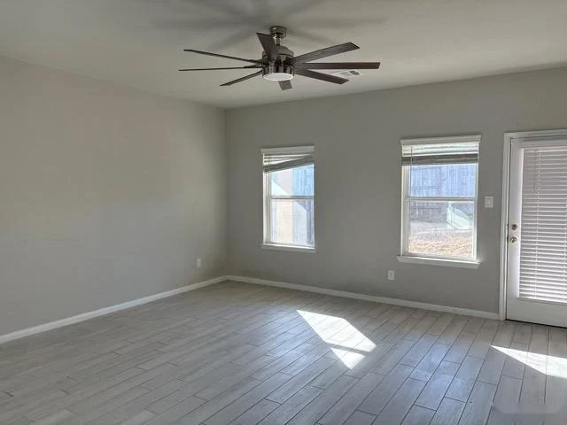 Photo of 319 Harbor Forest Lane