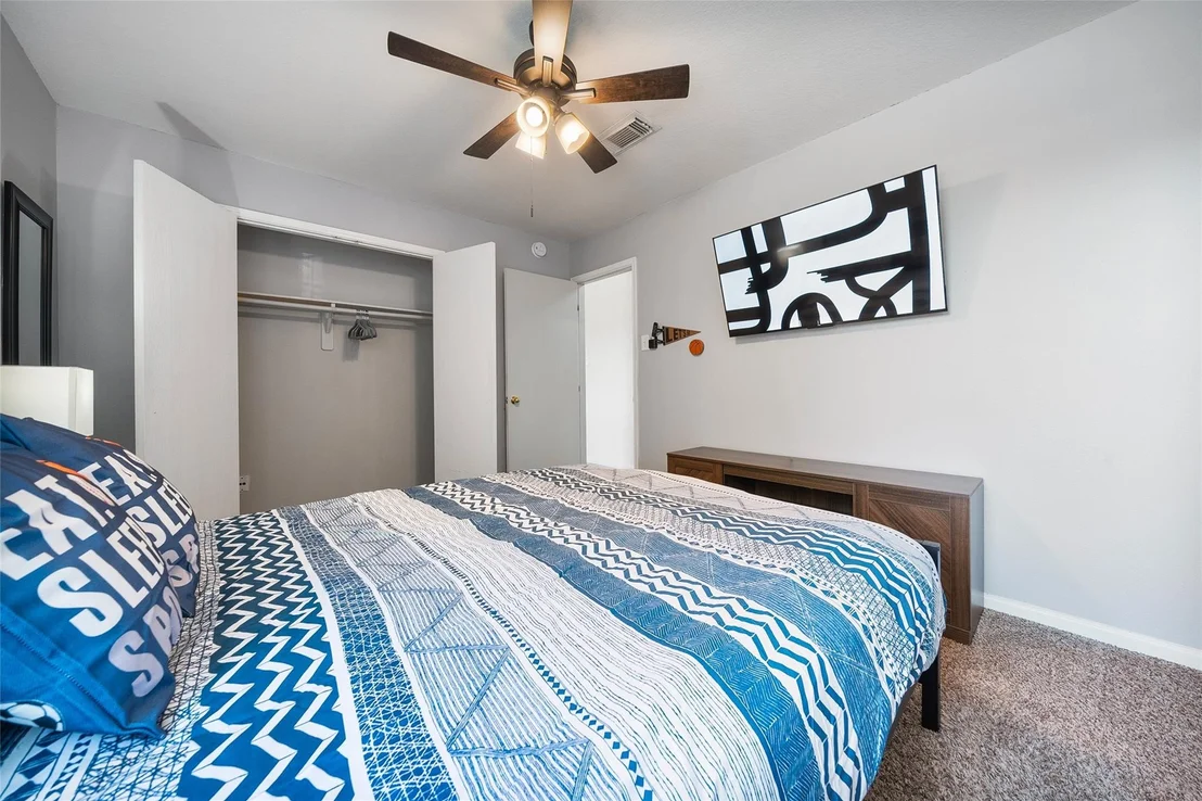 Photo of 507 Northvalley Drive