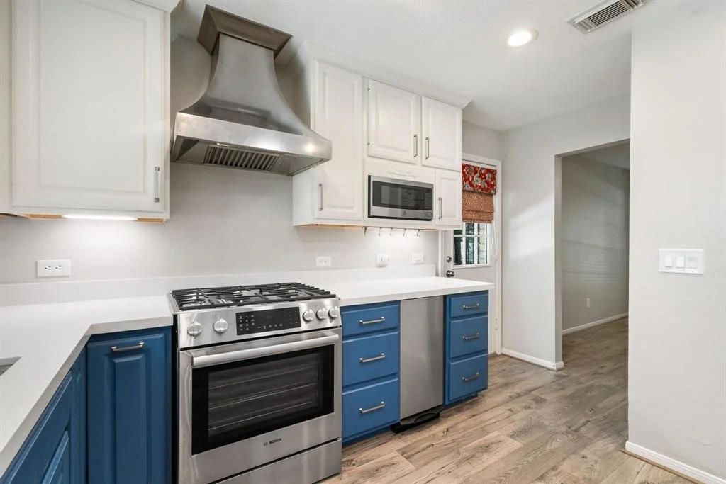 Photo of 54 Rockridge Drive