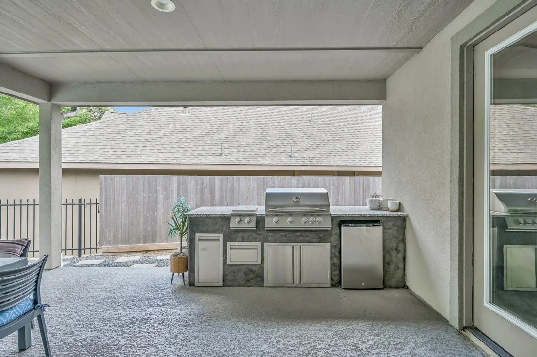 Photo of 4792 W Fork Blvd