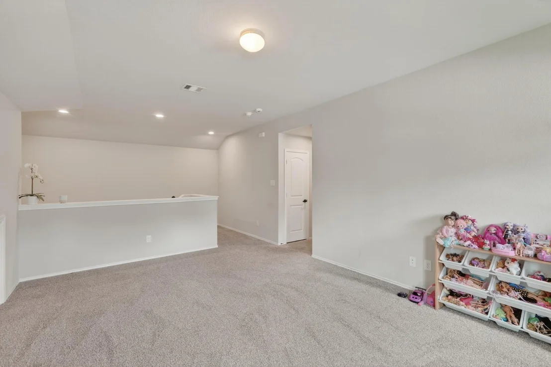 Photo of 14077 Sharktooth Hill Lane