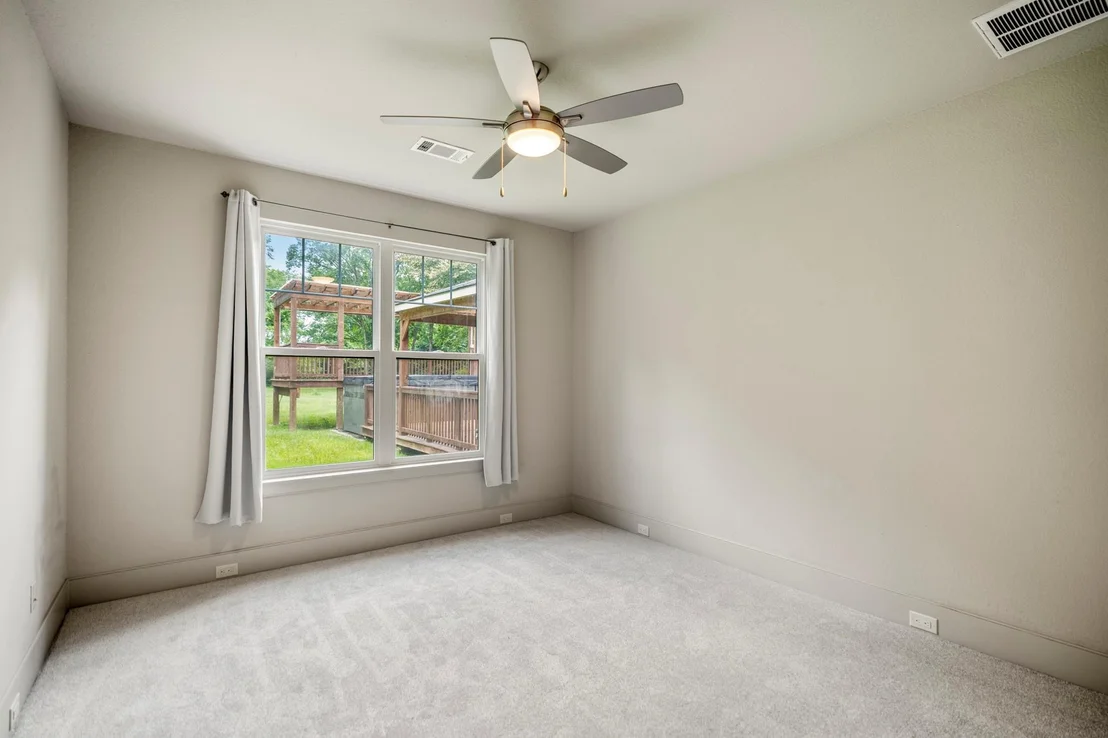 Photo of 17712 Kitzman Rd Road
