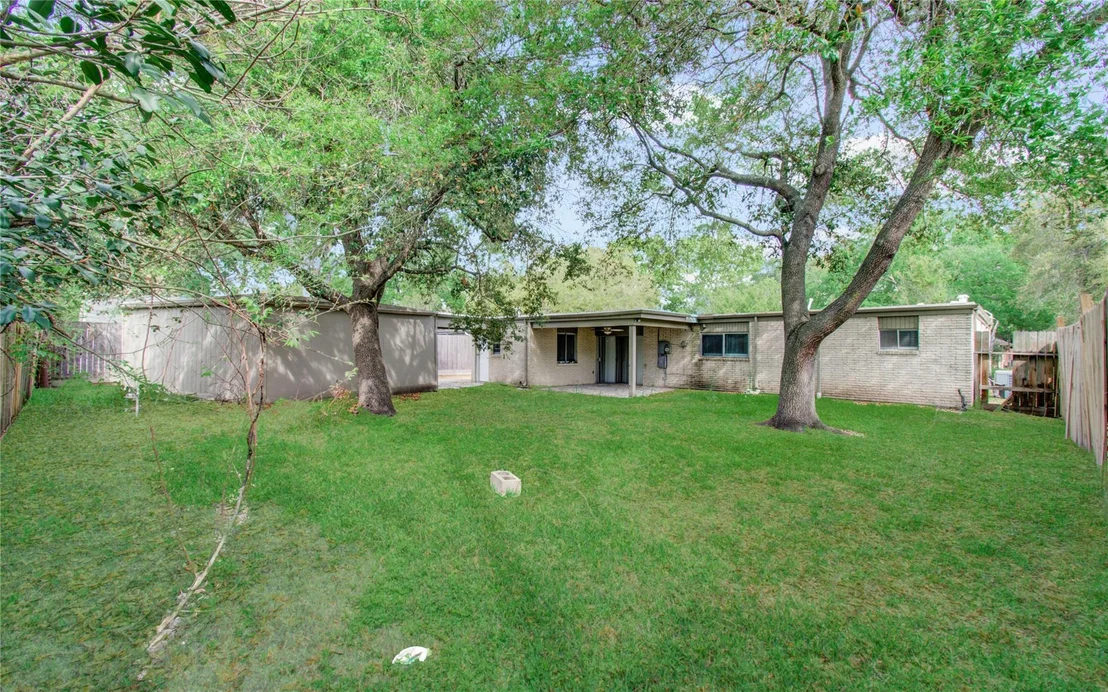 Photo of 5507 Braesvalley Drive