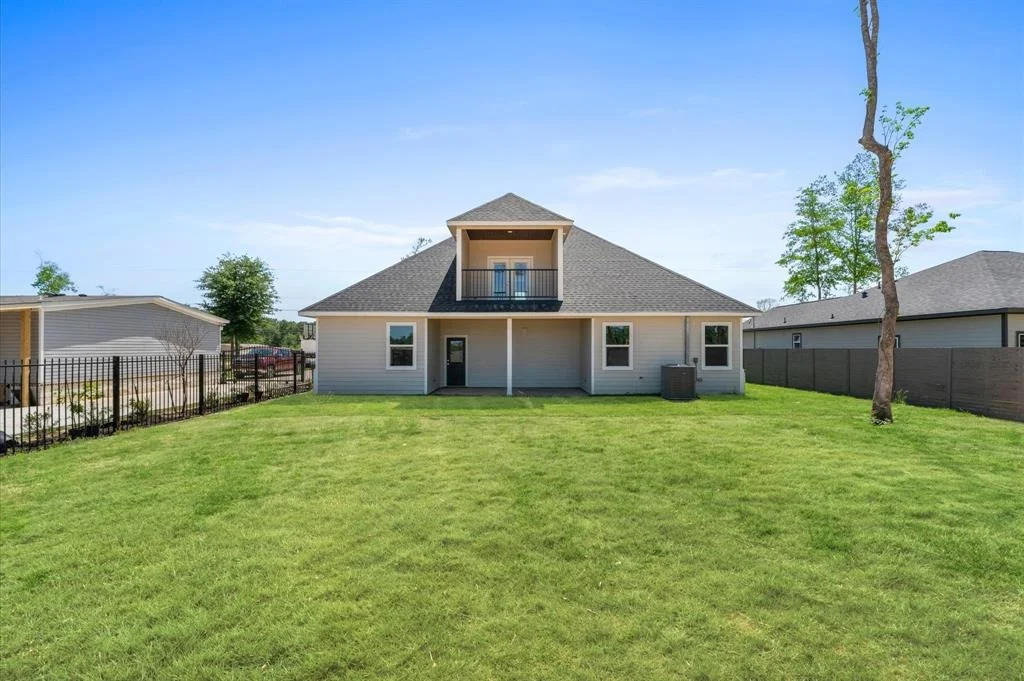Photo of 1109 Peter Pine Street