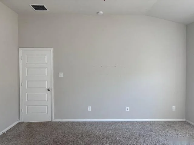 Photo of 319 Harbor Forest Lane