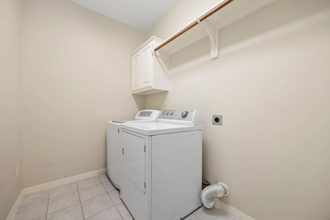 Photo of 137 White Drive
