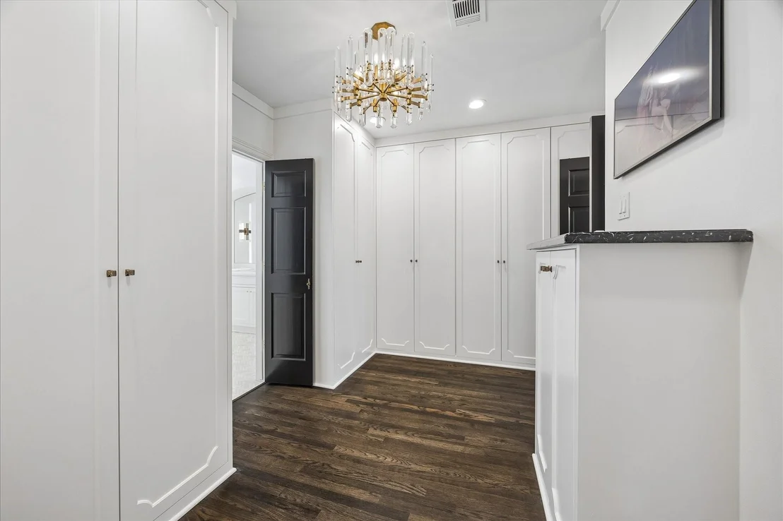 Photo of 2439 Stanmore Drive