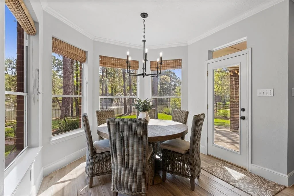 Photo of 211 N Floral Leaf Circle