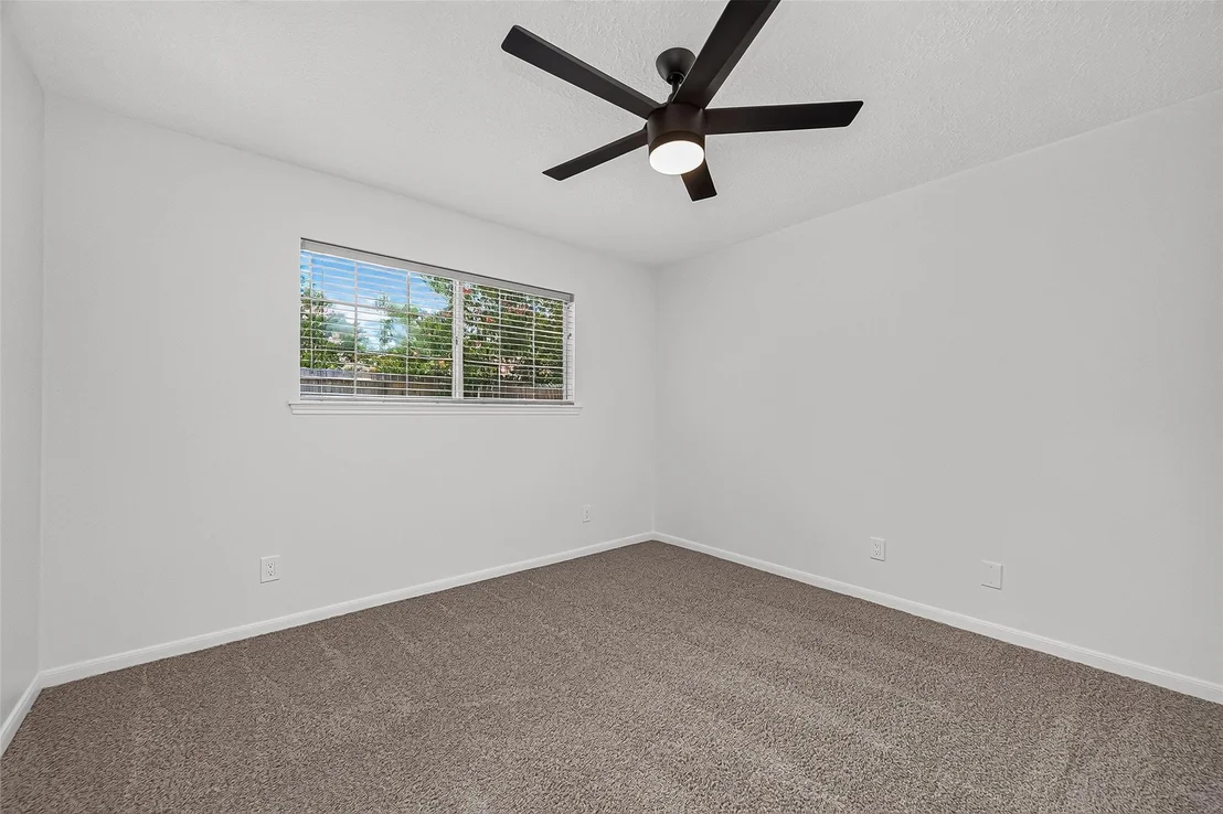 Photo of 15814 Boulder Oaks Drive