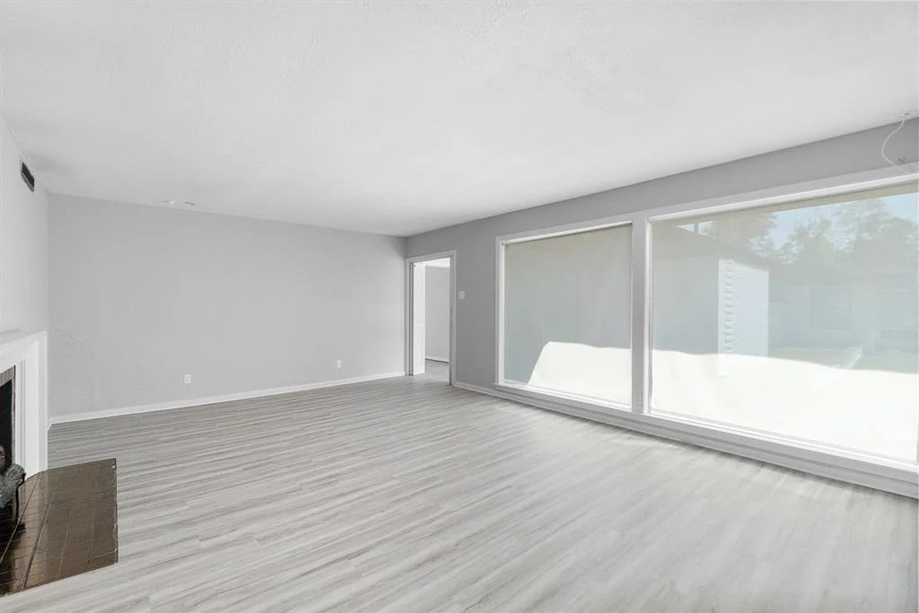 Photo of 1610 Shady Oaks Drive