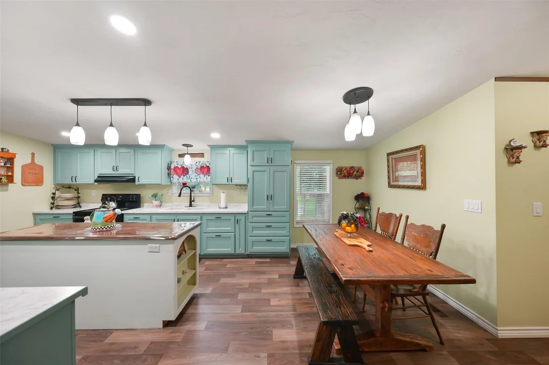 Photo of 747 Timbergrove