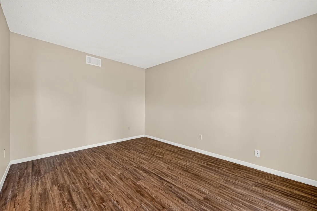 Photo of 18534 Sweetmeadow Drive