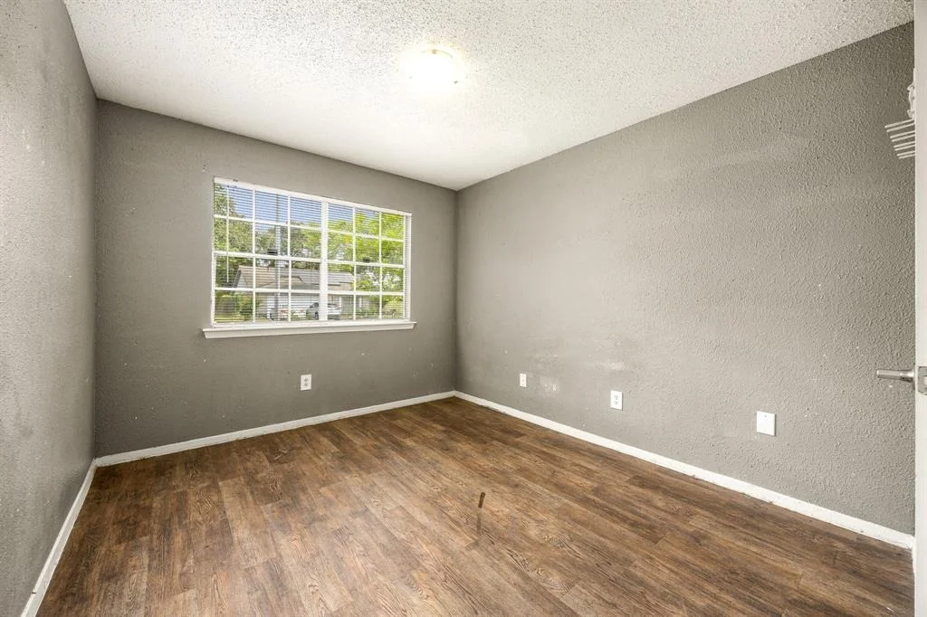 Photo of 18627 Spinney Lane Drive