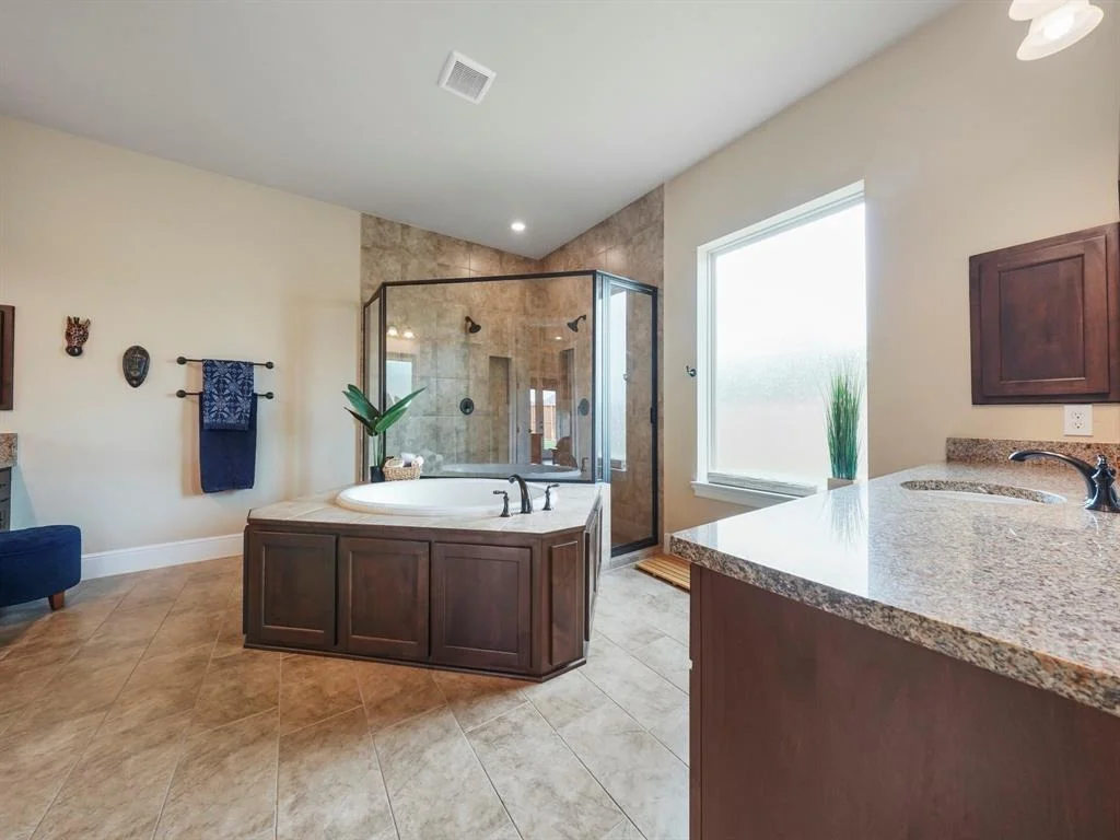 Photo of 2303 Bailey Ridge Lane
