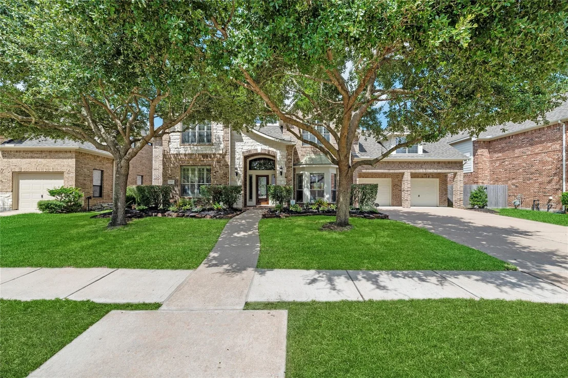 Photo of 8607 Crossriver Lane