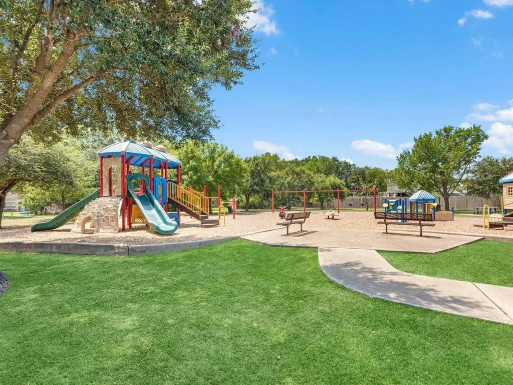 Photo of 12507 Dermott Drive