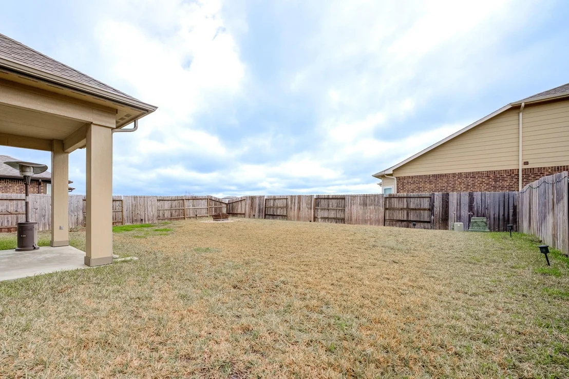 Photo of 10739 Cliffs View Drive