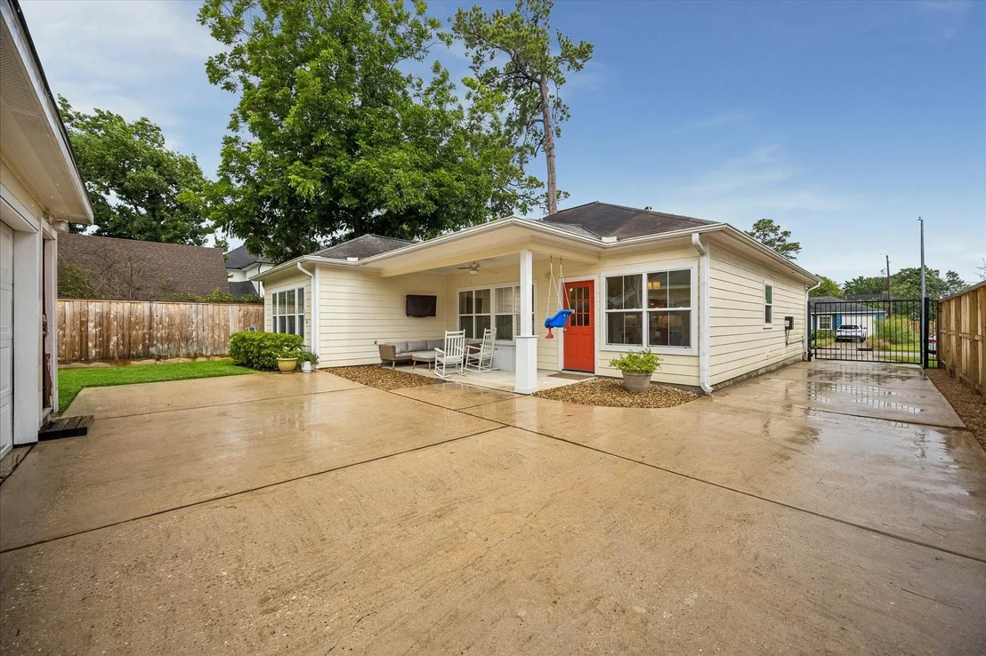 Photo of 1842 Hewitt Drive