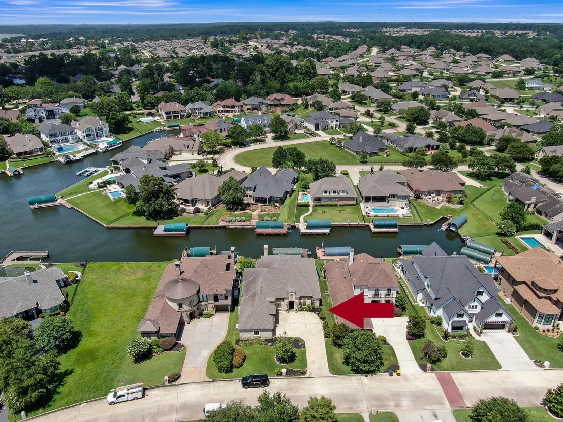 Photo of 12324 White Oak Point