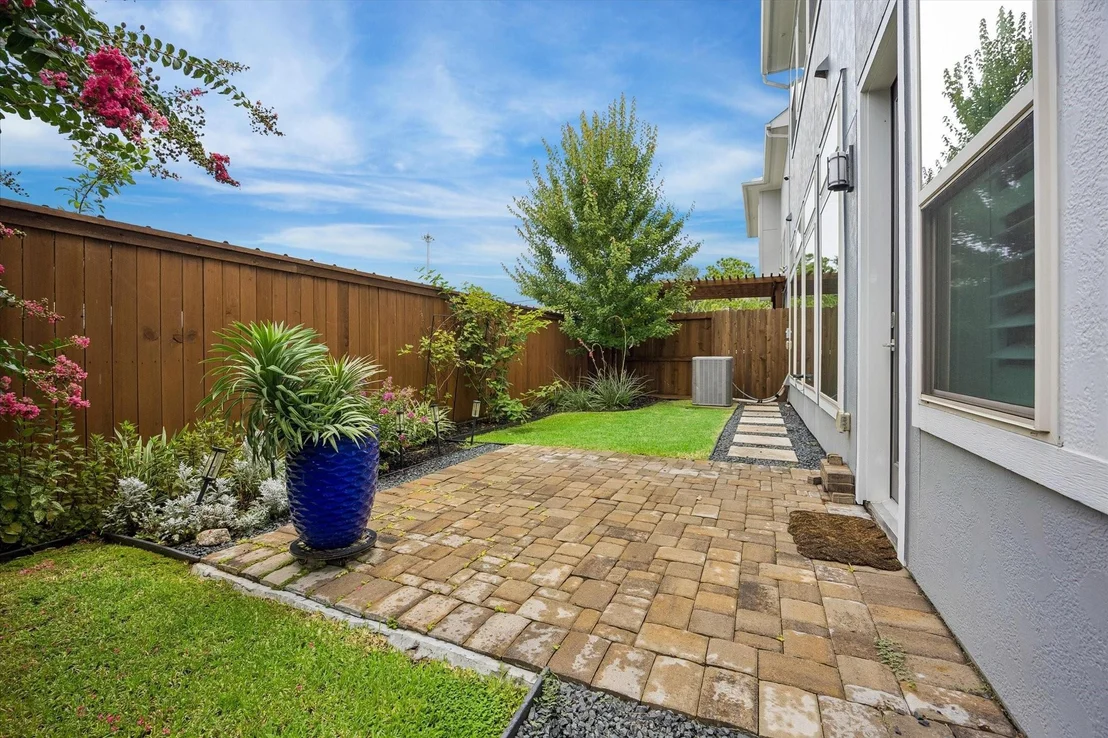 Photo of 1729 Leilani Drive