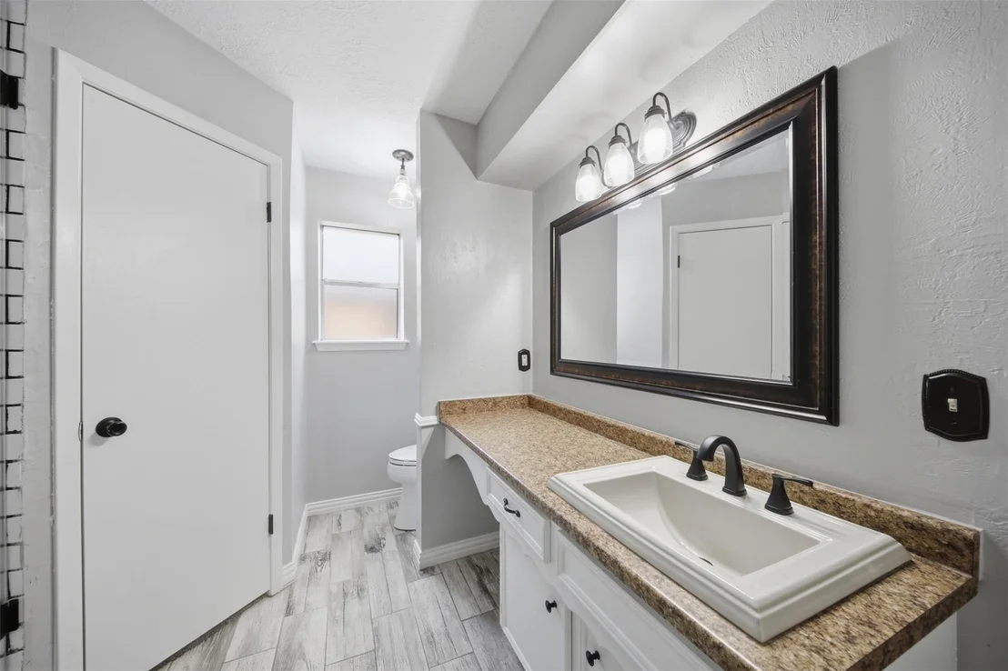 Photo of 24015 Spring Mill Lane
