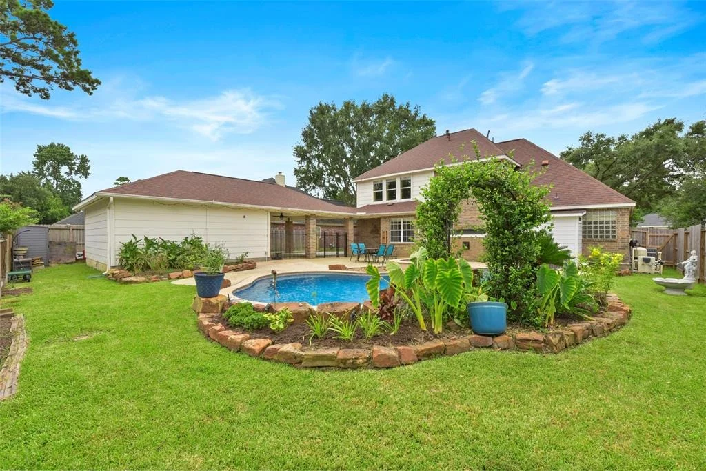 Photo of 18818 Forest Elms Drive