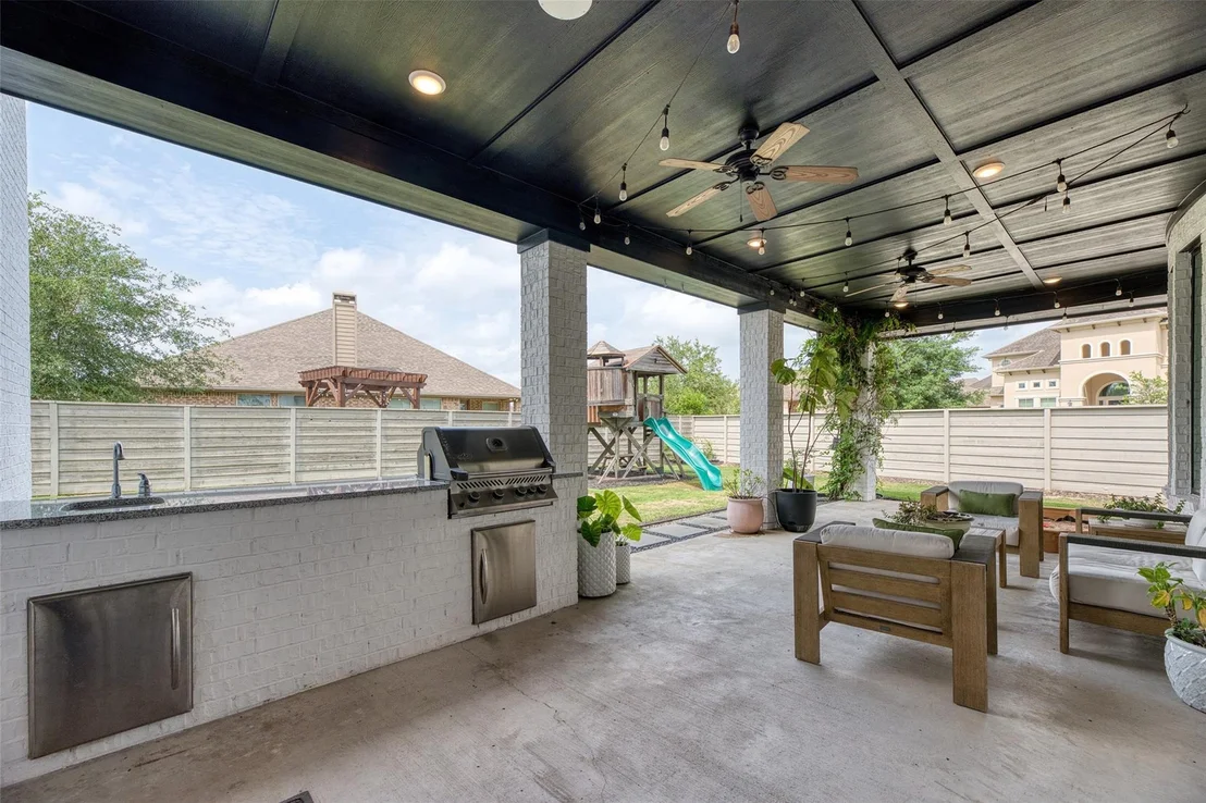 Photo of 2735 Cherry Tree Lane