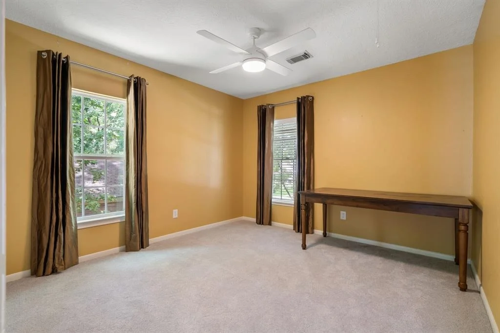 Photo of 54 Rockridge Drive