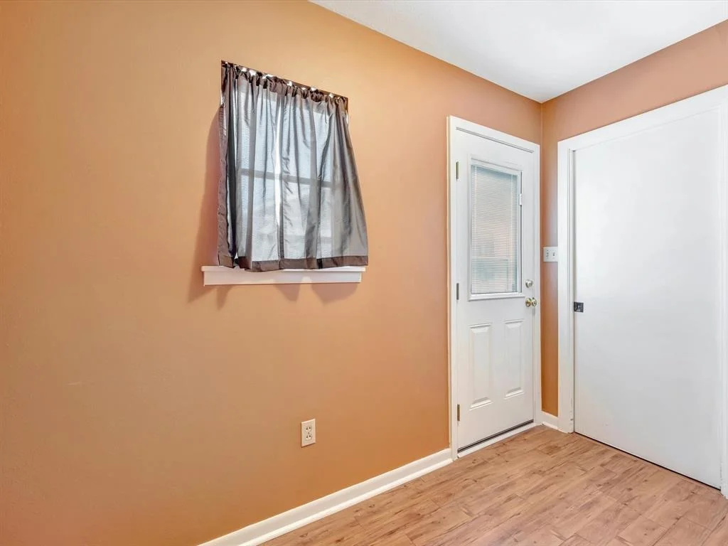 Photo of 208 Burnett Drive