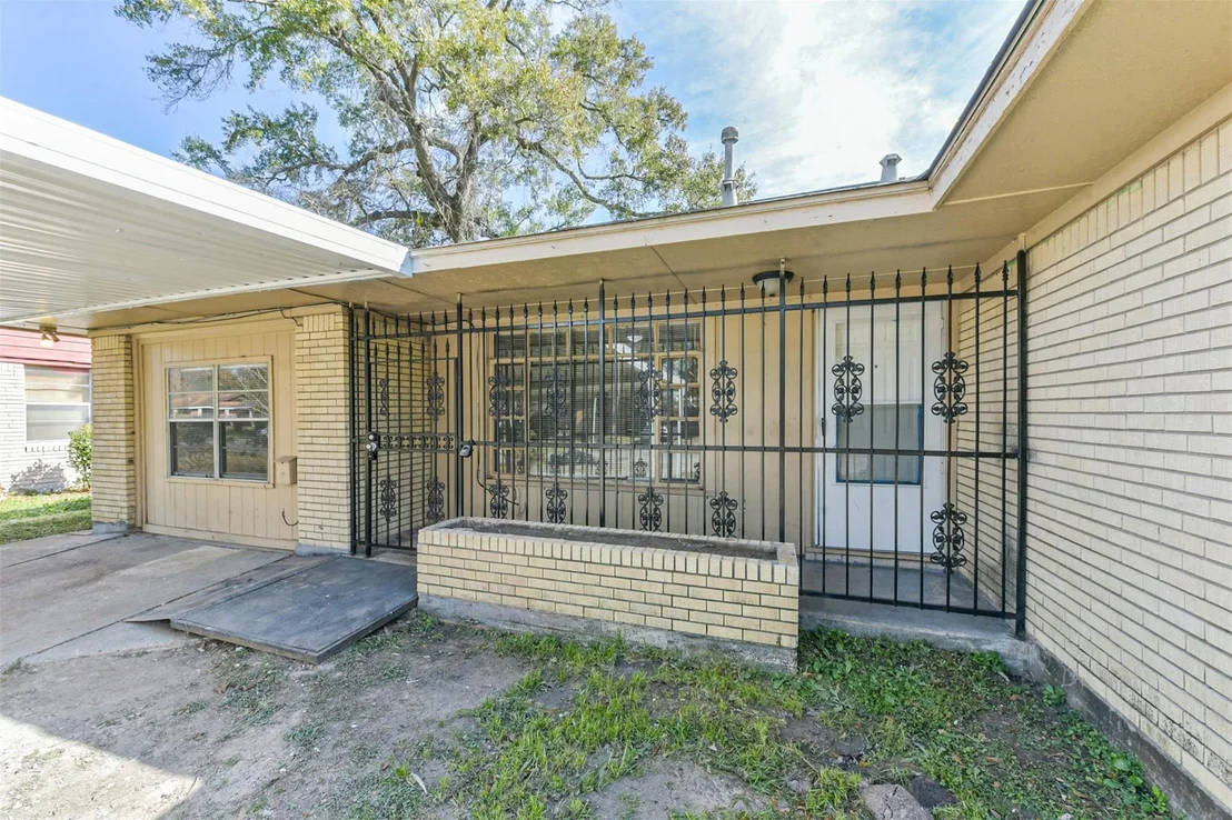 Photo of 10214 Bretton Drive