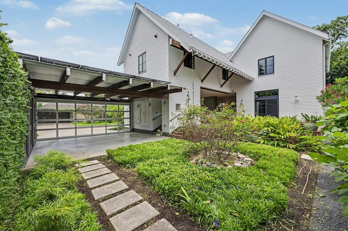 Photo of 4153 Oberlin Street