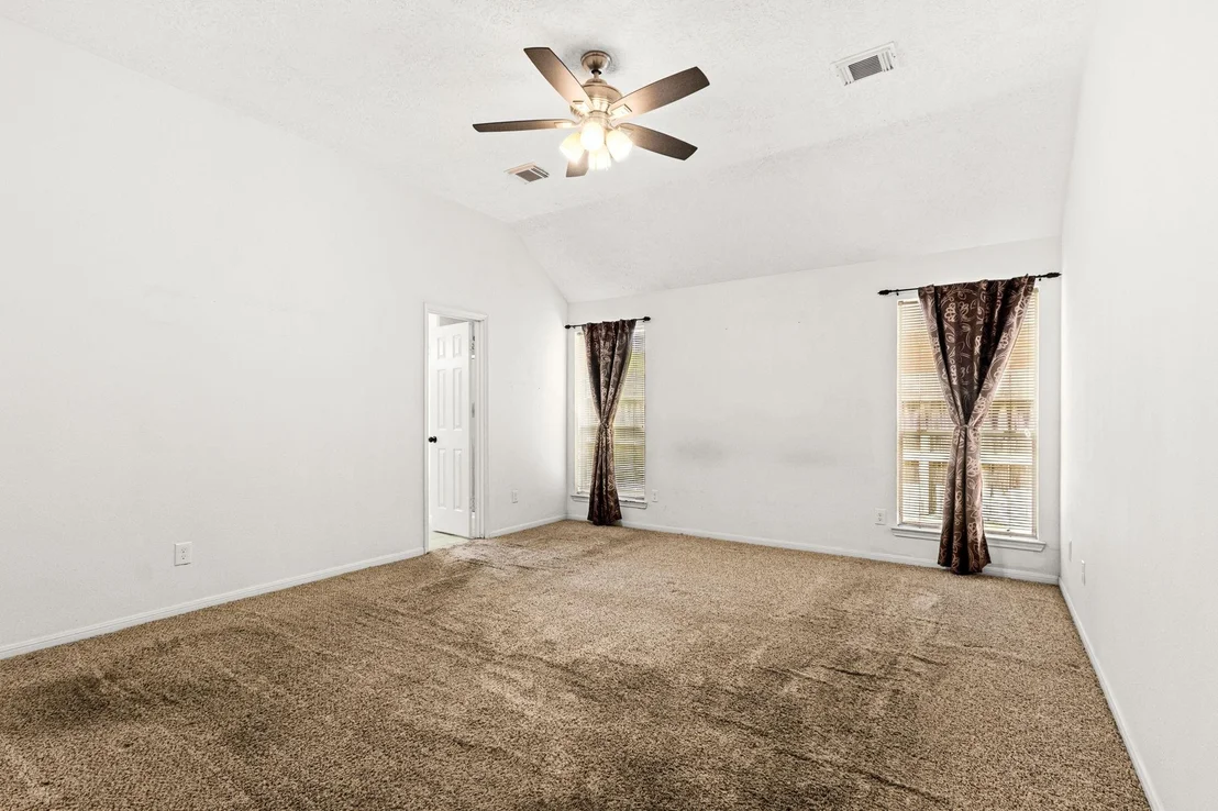 Photo of 5013 Parkcrest Drive