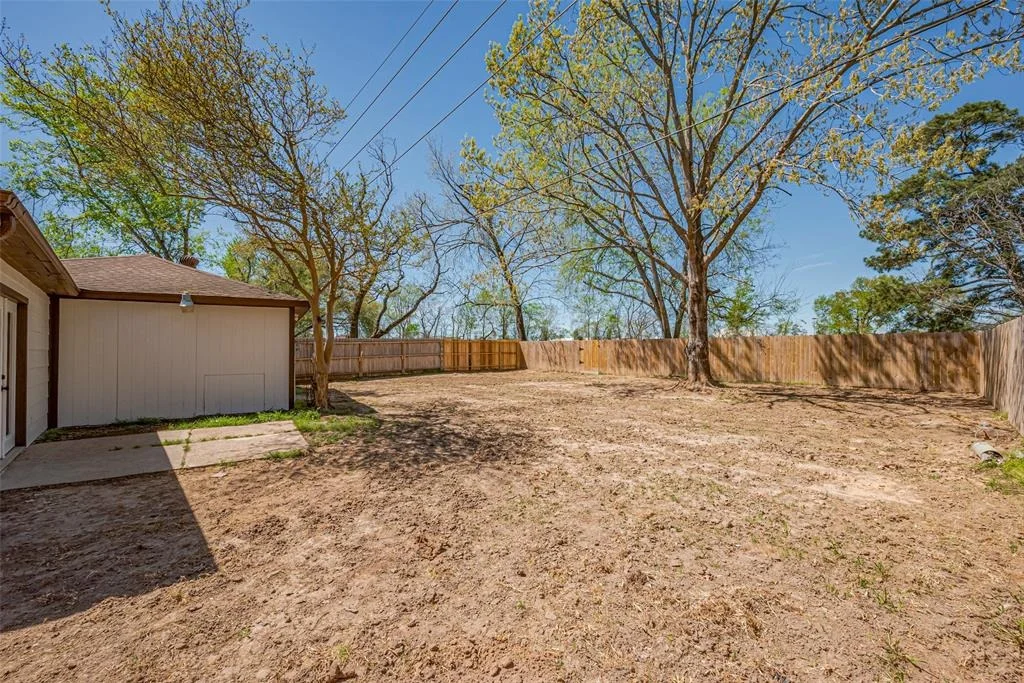 Photo of 7006 White Tail Drive