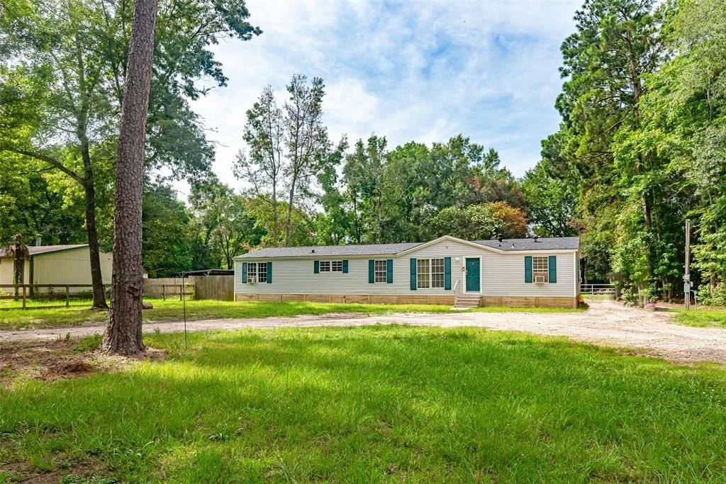 Photo of 17318 Pioneer Trail