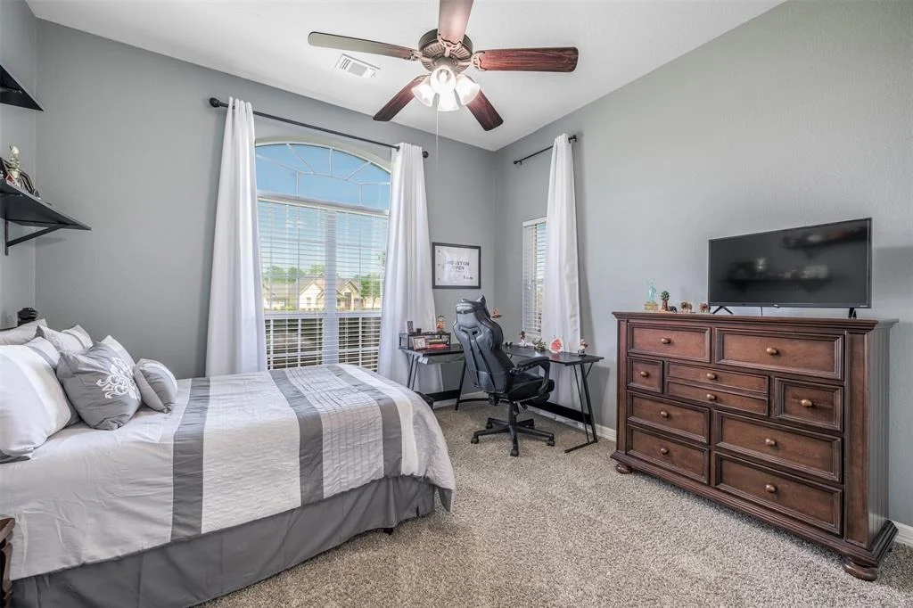 Photo of 3335 Rolling Valley Lane