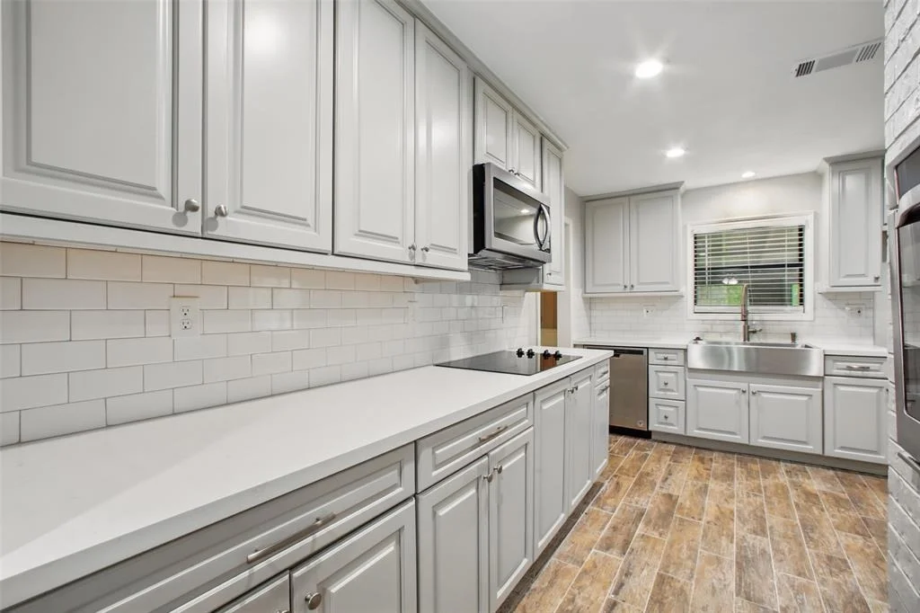 Photo of 290 Maple Lane