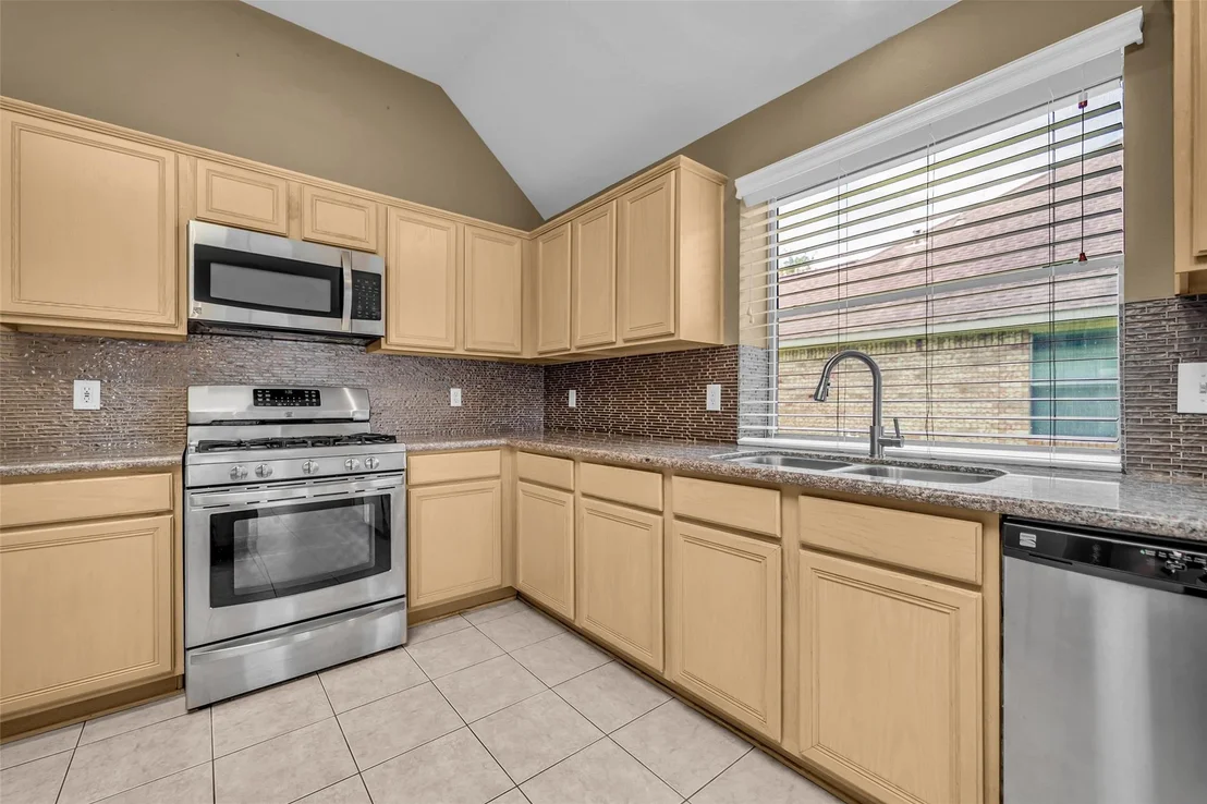 Photo of 4109 Oak Point Drive