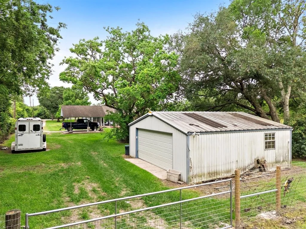 Photo of 927 County Road 423