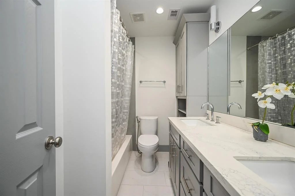 Photo of 203 Blue Willow Drive