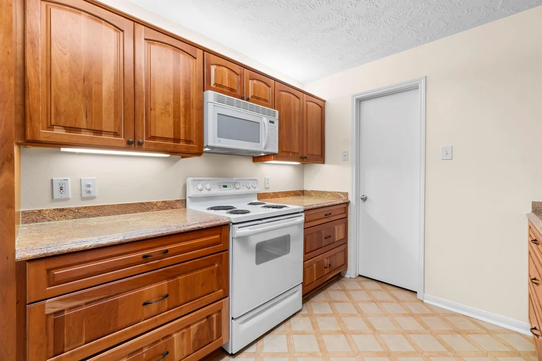 Photo of Unit 314 at 8051 Bay Branch Drive
